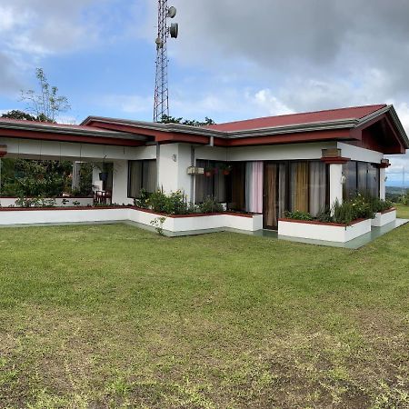 Las Pavitas Cottages La Fortuna Eksteriør billede